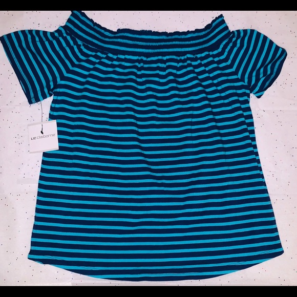 NWT Liz Claiborne Spring/Summer lightweight Tshirt - Picture 2 of 6